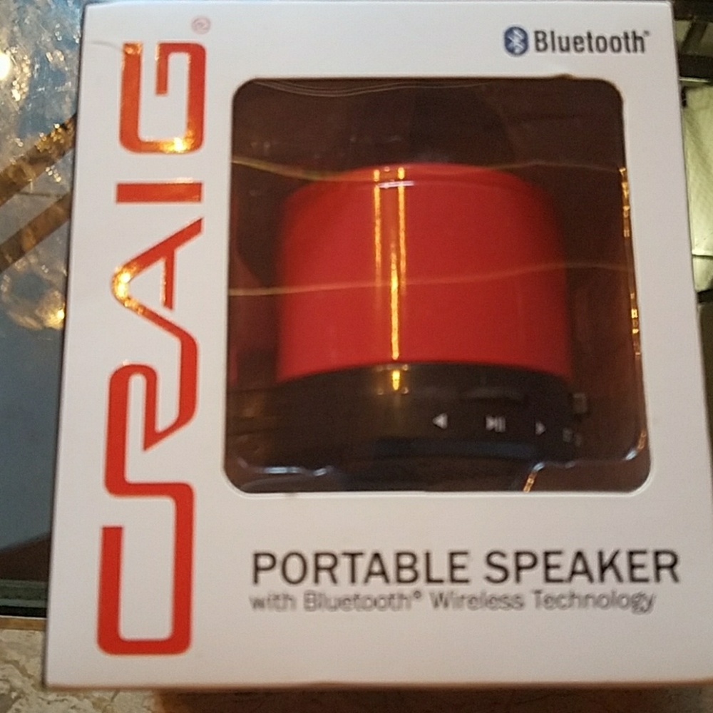 Portable Speaker With Bluetooth - image 1